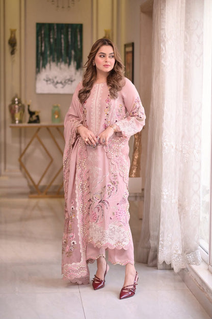 7673 Floral Dhanak — 3-Piece Unstitched Suit; model styling view 3.