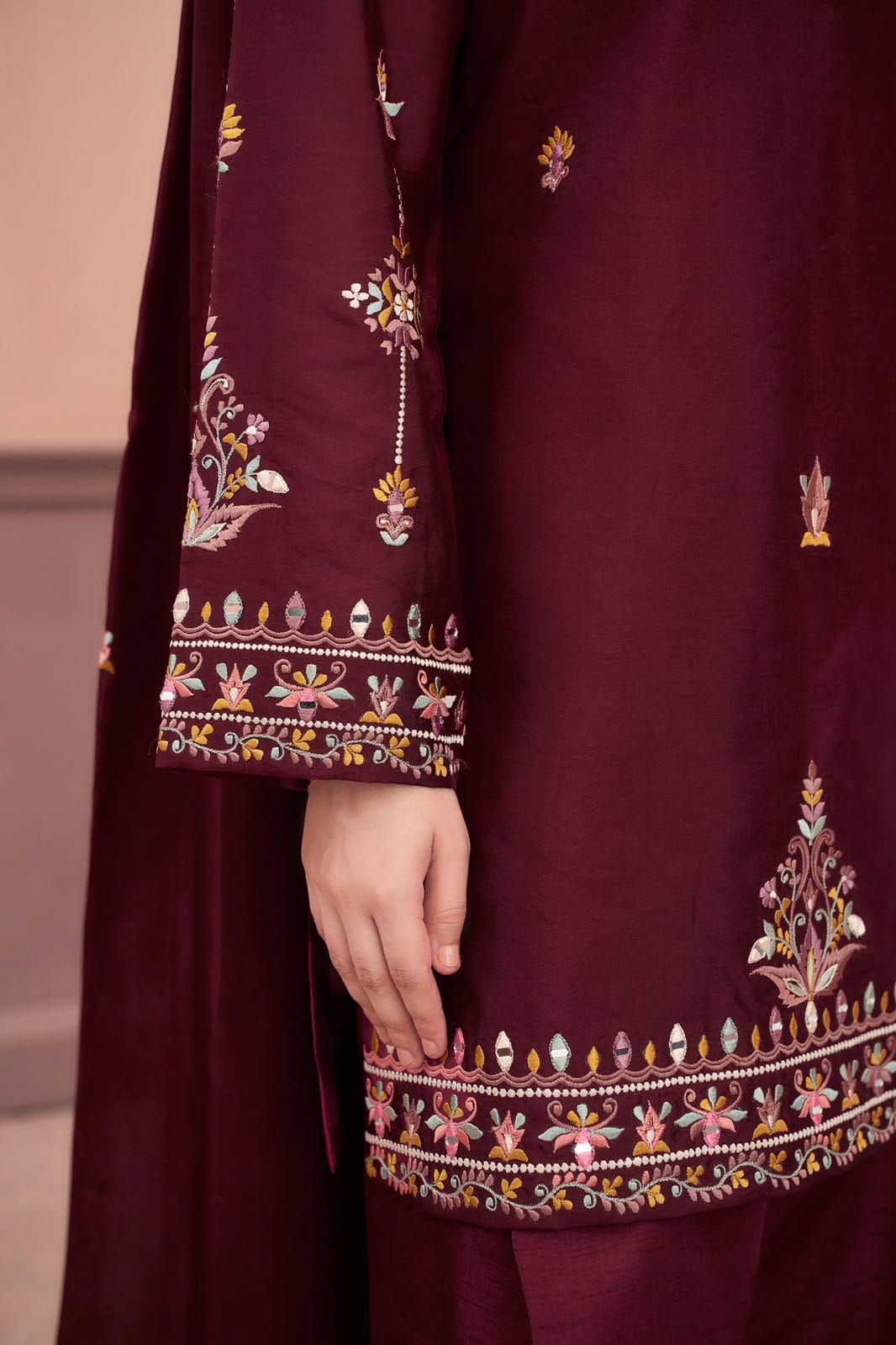 6218 Burgundy Dhanak — 2-Piece Unstitched Suit; supplied design and embroidery detail 2.