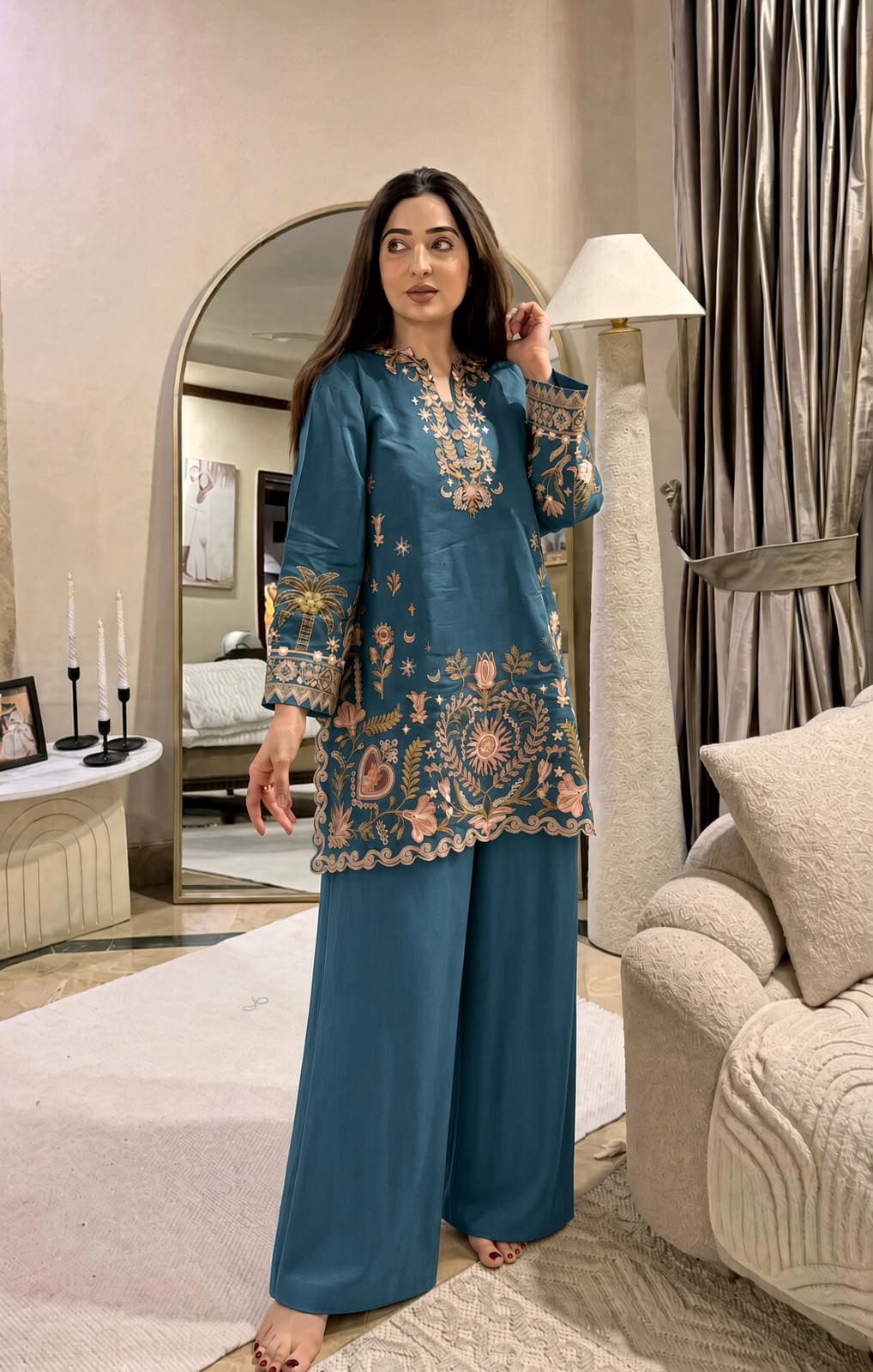 Floral and Motif Dhanak - 2-Piece Unstitched Collection; Teal Border Bloom, original model view.